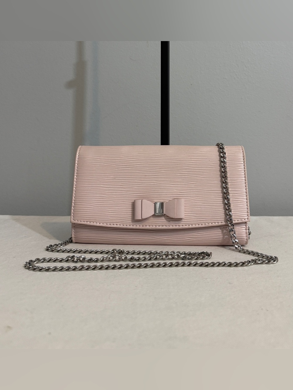 Ted Baker London Pink Ribbed Leather Bow Crossbody Bag Wallet Chain Clutch Bag